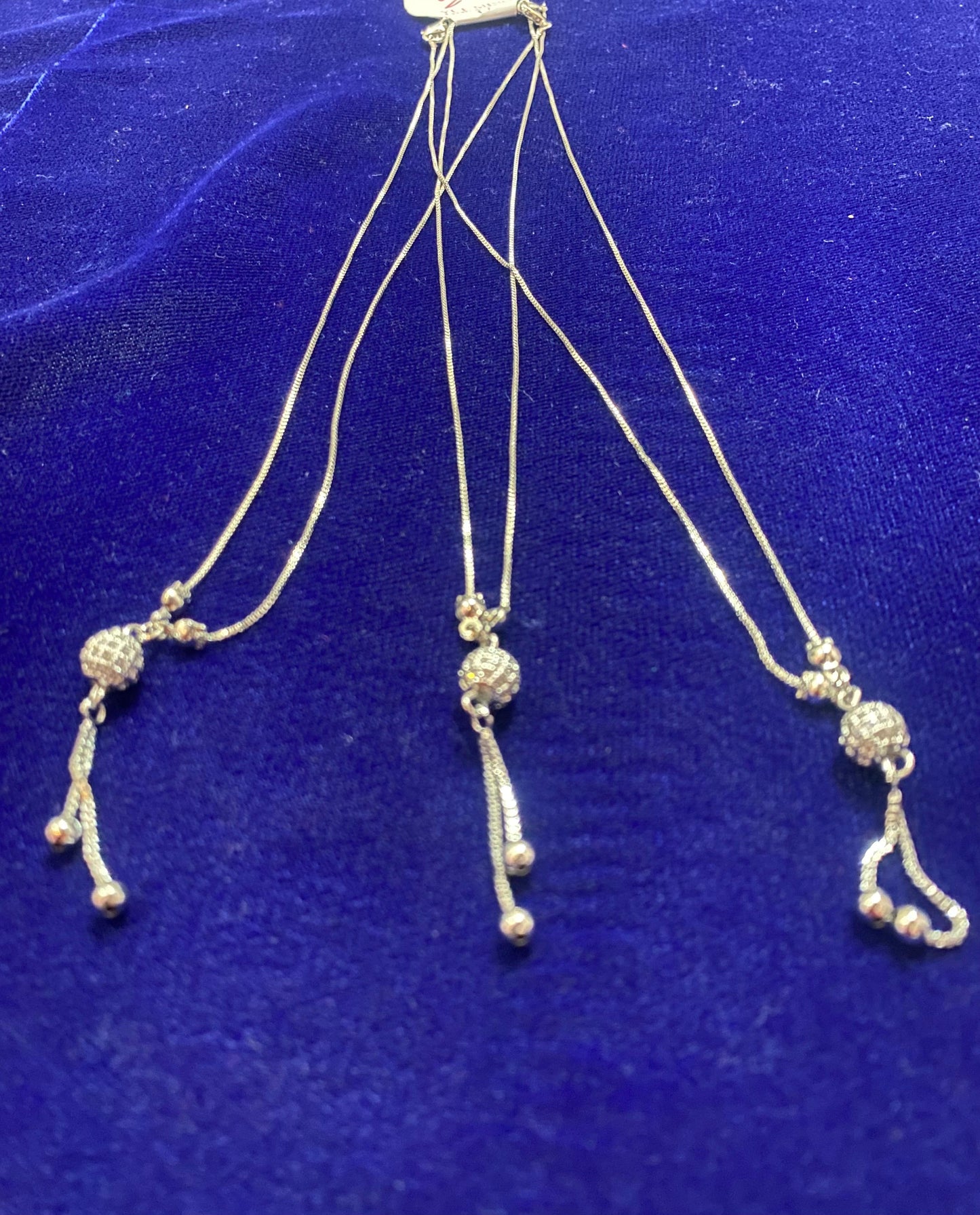 SET OF 3 CHAINS FOR GIRLS IN DIFFERENT DESIGN GOLDEN AND SILVER SET