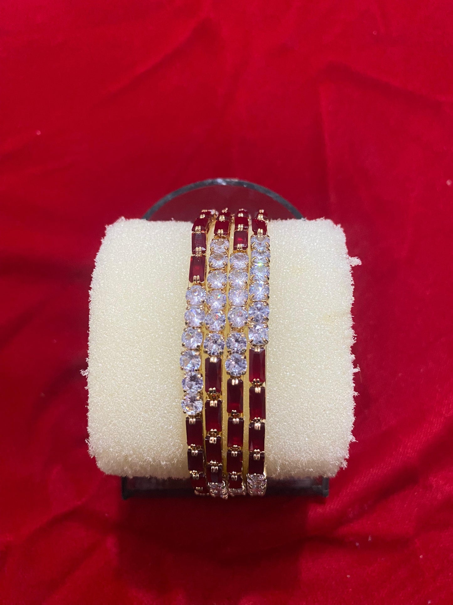 4 PIECE BANGLES GOLDEN AND MULTI STONES