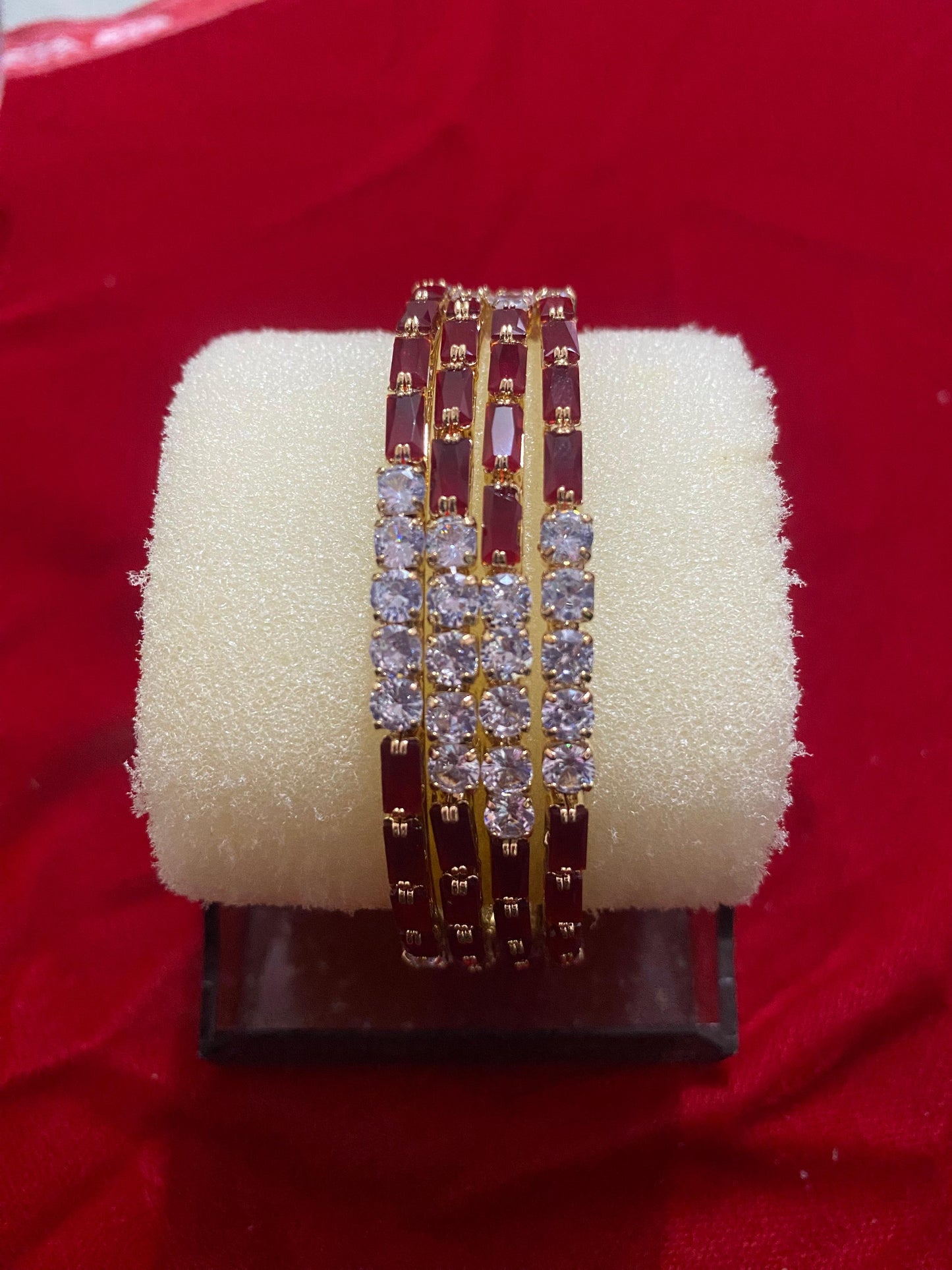 4 PIECE BANGLES GOLDEN AND MULTI STONES