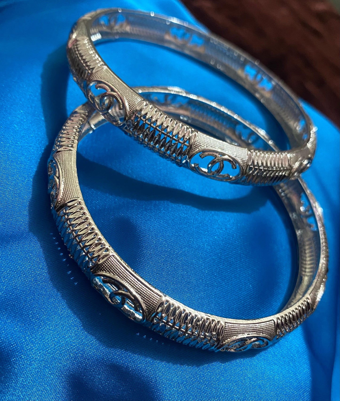 SILVER NEW DSEIGN ELEGENT KARA