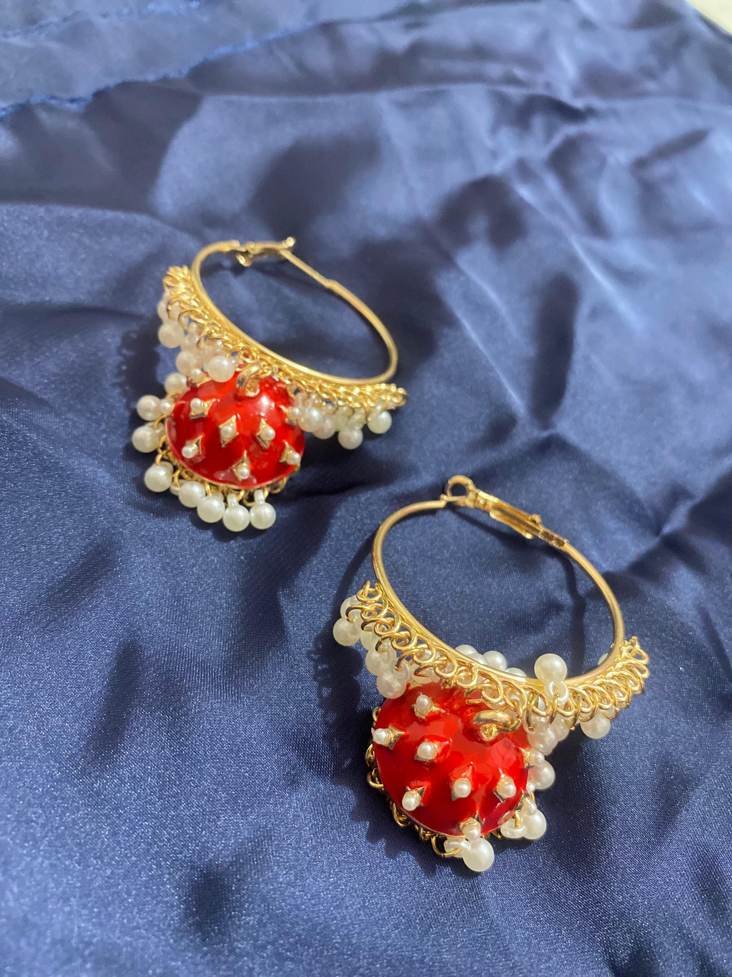 GOLDEN AND RED BEAUTFUL JHUMKA